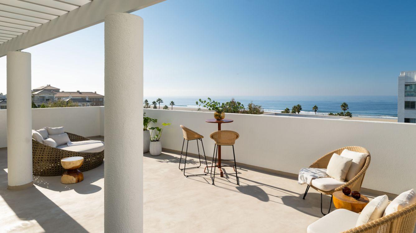 Sandbourne Santa Monica, Autograph Collection 4*